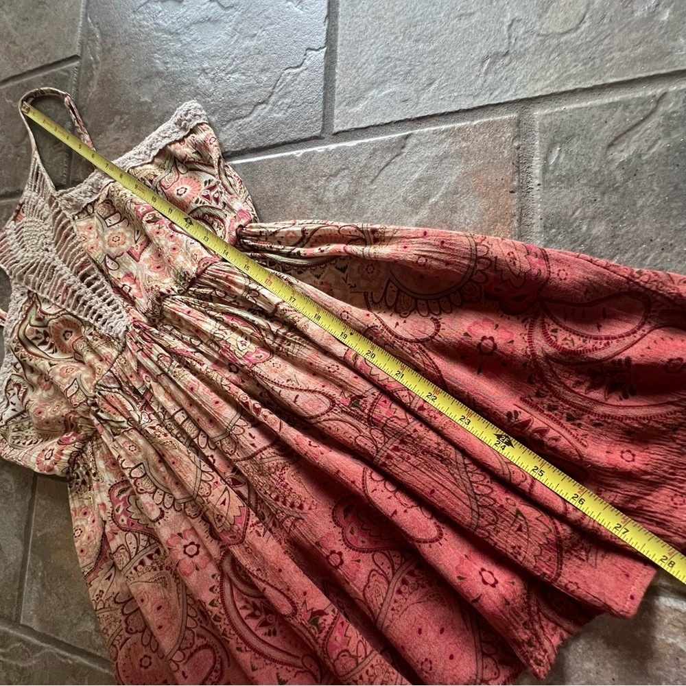 ⭐️ BOGO FREE⭐️ GIMMICKS by Buckle Vintage Boho Paisley Halter To - Picture 6 of 10